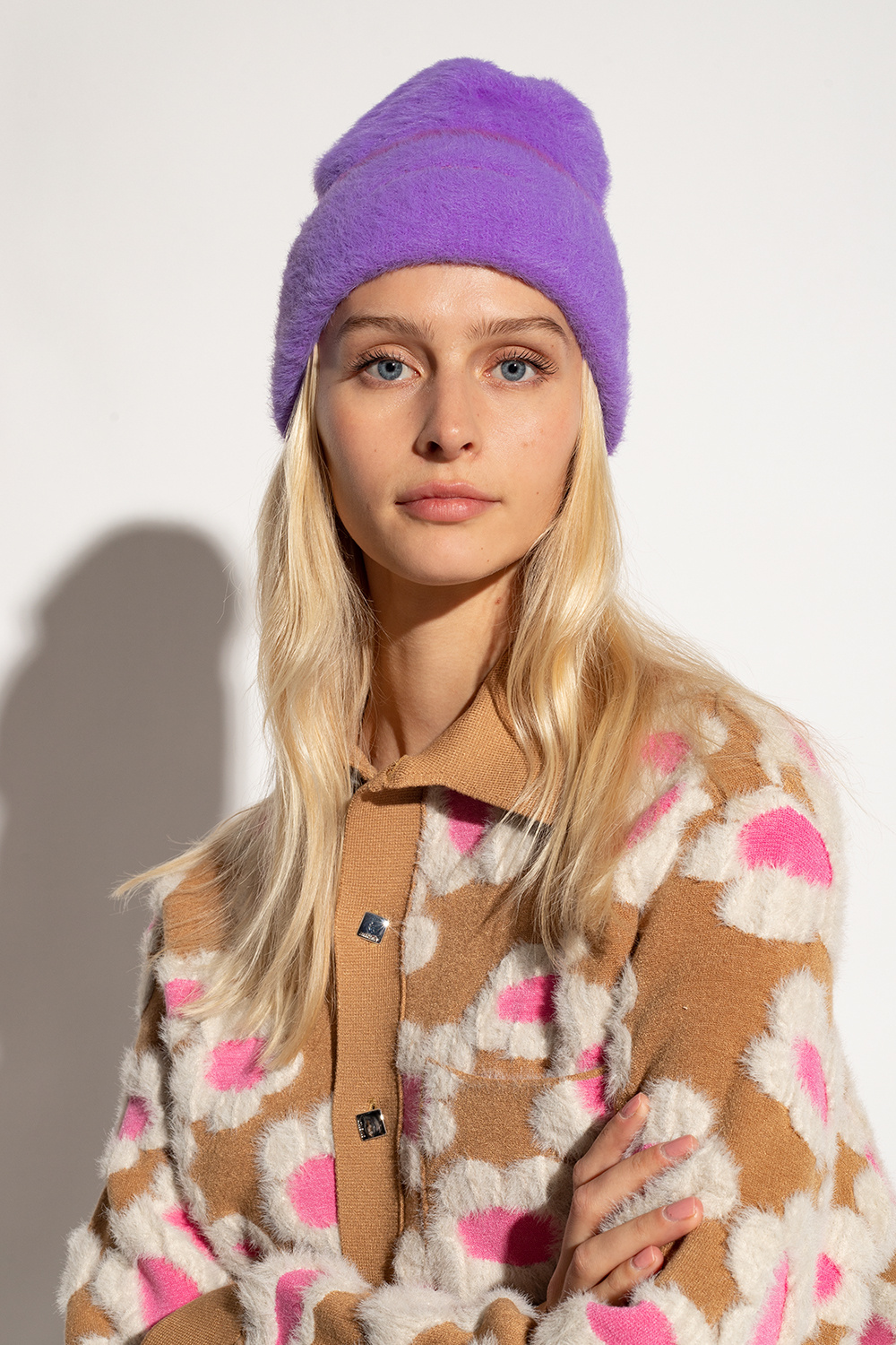 Neve' beanie with logo Jacquemus - SchaferandweinerShops